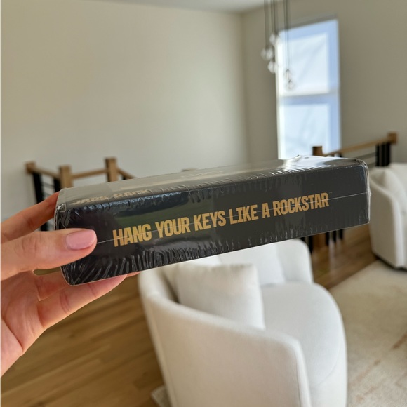 Brand New, Sealed Packaging — Jack Rack Storage & Key Organization | Key Holder - Picture 2 of 5